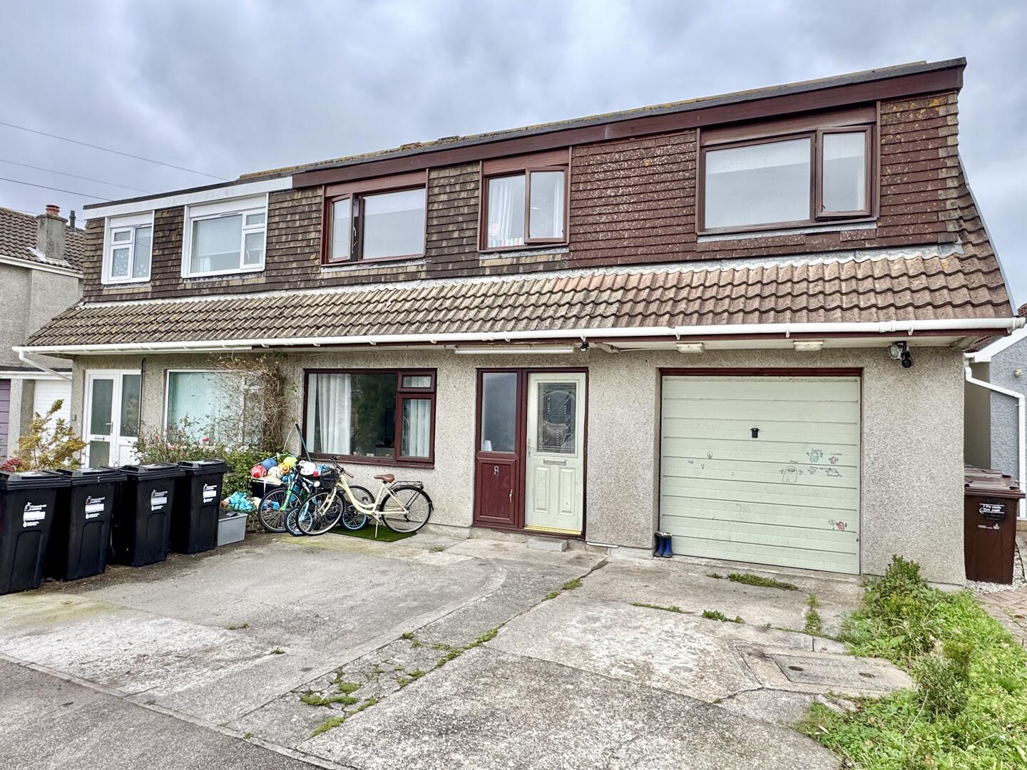 Polstain Crescent, Threemilestone, Truro